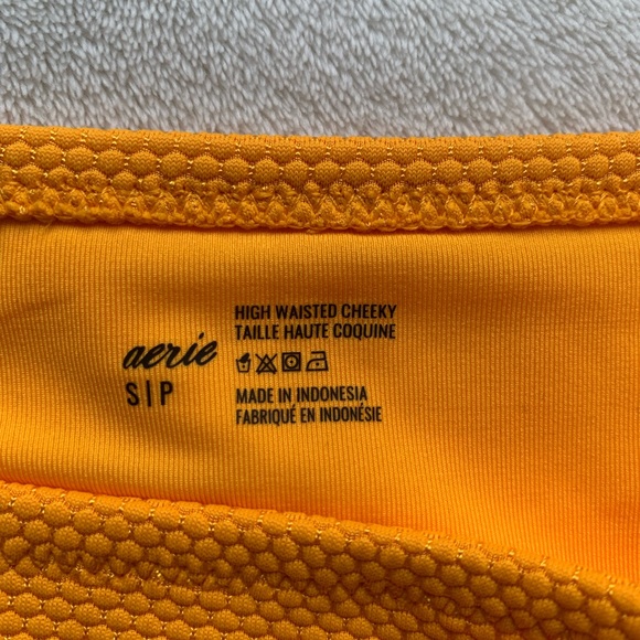 Aerie pique buttoned bandeau and cheeky bottoms bikini set - Picture 11 of 16